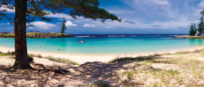 Panoramic_EmilyBay_Norfolk_Island1920px